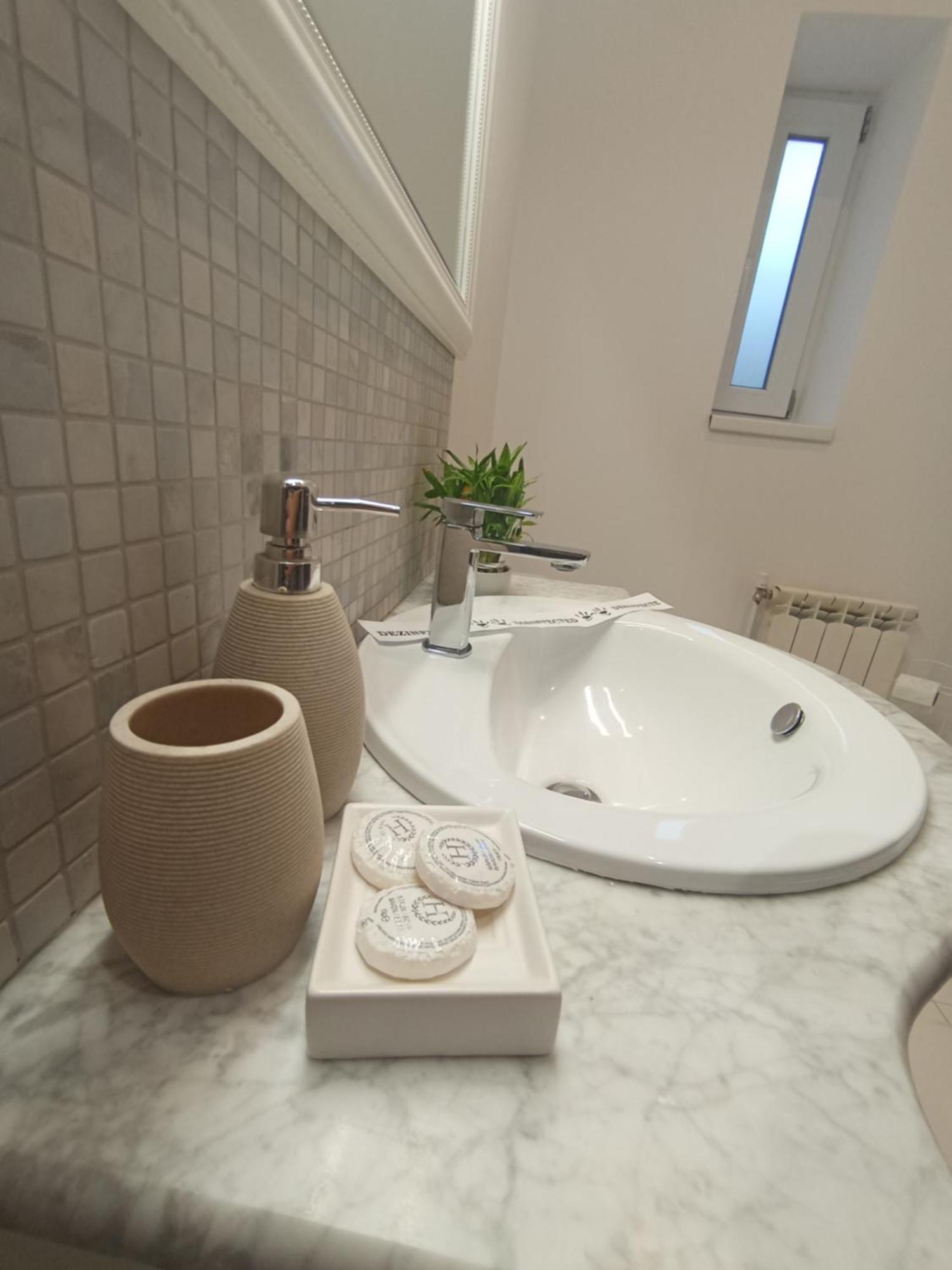 Apartament White House Parc Carol Bukareszt Zewnętrze zdjęcie